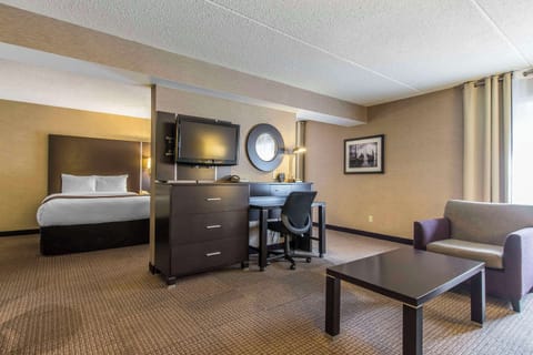 Suite, Multiple Beds, Non Smoking | Premium bedding, pillowtop beds, desk, blackout drapes