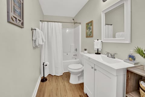 Suite, 1 Bedroom, Kitchen | Bathroom | Designer toiletries, hair dryer, towels, soap