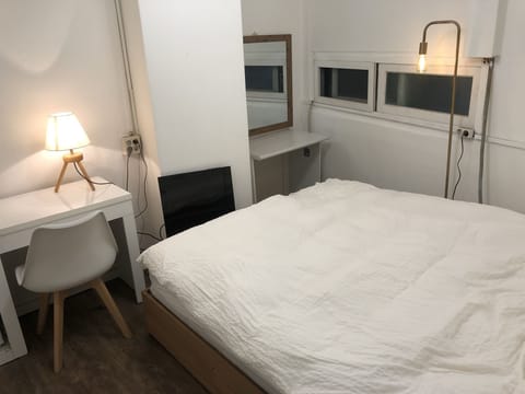 Standard Double Room | Minibar, desk, soundproofing, free WiFi