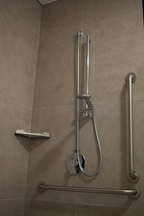 Superior Room | Bathroom | Shower, rainfall showerhead, towels, toilet paper