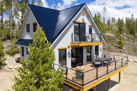 Cabin, 3 Bedrooms | Exterior