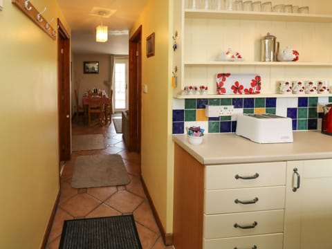 Cottage | Bathroom | Shower