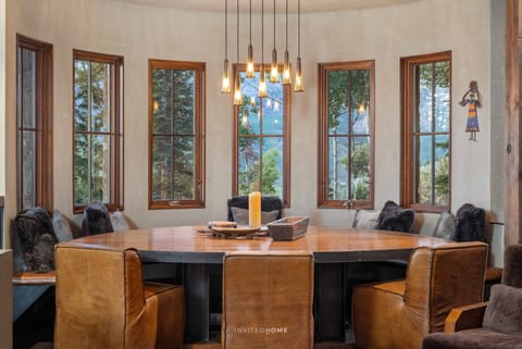 Dining Room - Summer