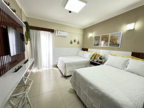 Quarto Standard - 2 camas de casal - 602 | Free WiFi, bed sheets