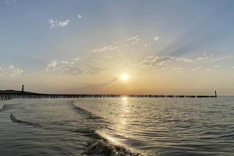 Surroundings [summer] (1-5 km)