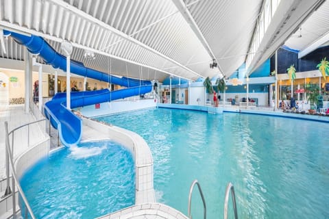 Holiday Home Swimming Pool