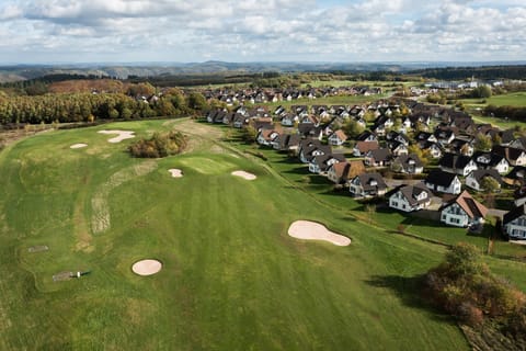 Surroundings [summer] (1-5 km)