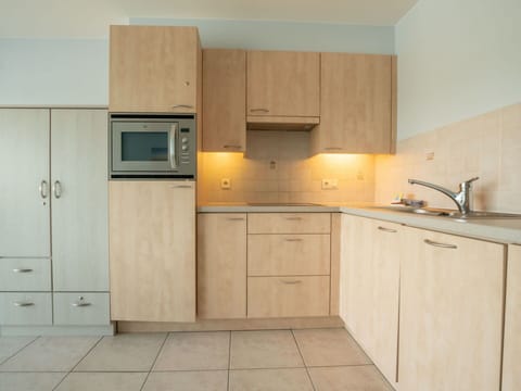 Cabinetry, Kitchen Sink, Property, Sink, Countertop, Building, Kitchen, Kitchen Appliance, Tap, Wood