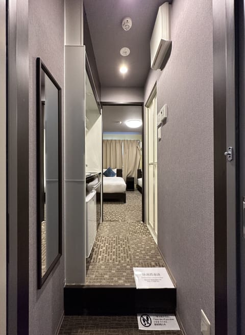 Standard Twin Room, 2 Twin Beds | Desk, blackout drapes, free WiFi, bed sheets