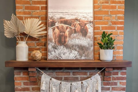 The fireplace is for decoration only.