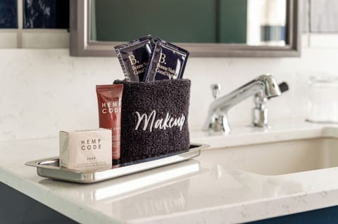 Free toiletries, hair dryer, bathrobes, towels