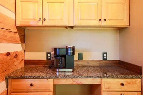 Keurig K-Duo™; a standard coffee maker and a Keurig all in one!