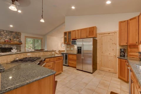 'The kitchen is well stocked' - Review Jacqueline