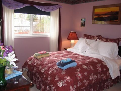Trinity Room | Individually decorated, individually furnished, free WiFi