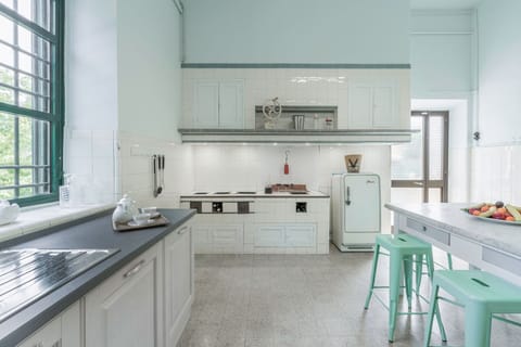 Autumn, Kitchen, Spring, Summer