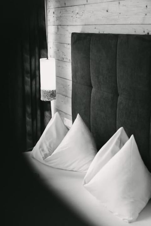 Hypo-allergenic bedding, desk, laptop workspace, soundproofing