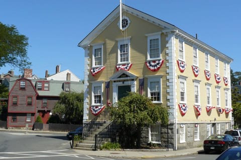 House (Sailors Rest) | Exterior