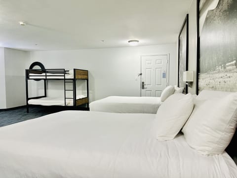 Standard Suite, Multiple Beds, Non Smoking | Premium bedding, pillowtop beds, desk, laptop workspace