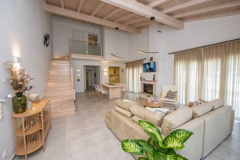 Villa Martha Perithia Corfu- Interior