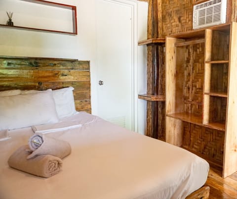 Cottage | In-room safe, free WiFi, bed sheets