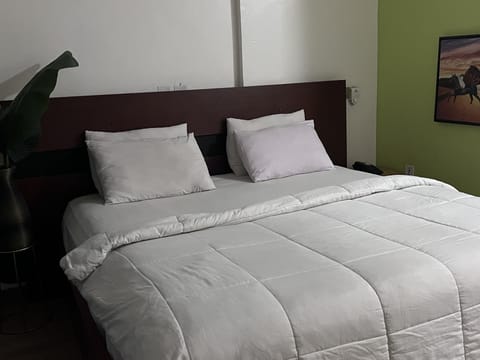 Economy Room | Free WiFi, bed sheets