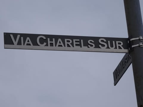 Via Charels Sur, Bever