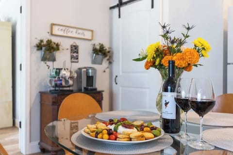 Cabin, Multiple Beds, Hot Tub (150 Westridge Ln) | Private kitchen | Coffee/tea maker