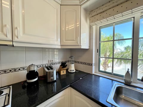 Apartment, 2 Bedrooms, Terrace | Private kitchen | Microwave, dishwasher, coffee/tea maker, cookware/dishes/utensils