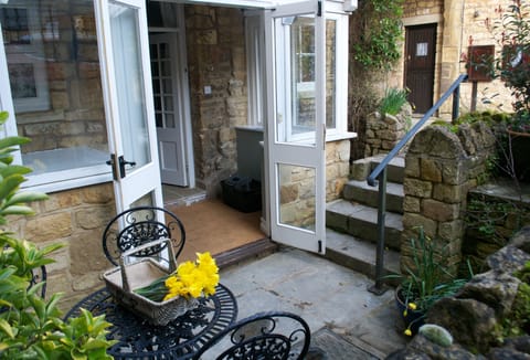 The courtyard area at Sherborne House leads to the parking