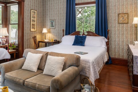 Exclusive Suite, Private Bathroom (Egmont Indigo) | Premium bedding, individually decorated, individually furnished