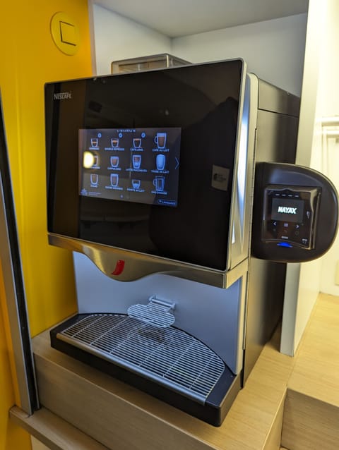 Daily buffet breakfast (EUR 6 per person)