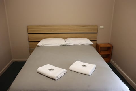 Apartment | Free WiFi, bed sheets