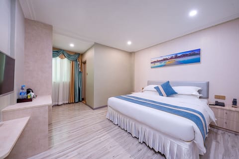 Premier Room | Egyptian cotton sheets, premium bedding, down comforters