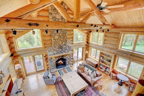 Spacious living room with wood burning fireplace