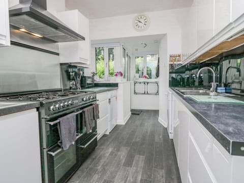 Fridge, electric kettle, toaster, cookware/dishes/utensils