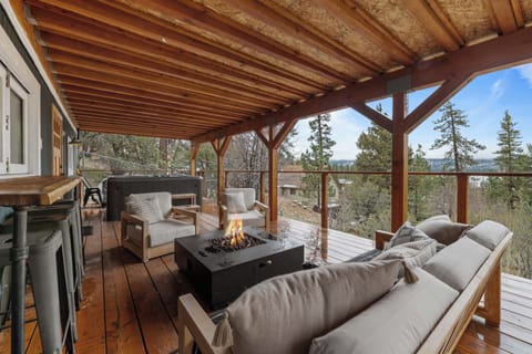Basic Cabin | Terrace/patio