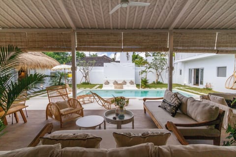 Deluxe Villa, 5 Bedrooms, Private Pool, Pool View | Living area | Flat-screen TV