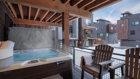 Relaxing hot tub winter