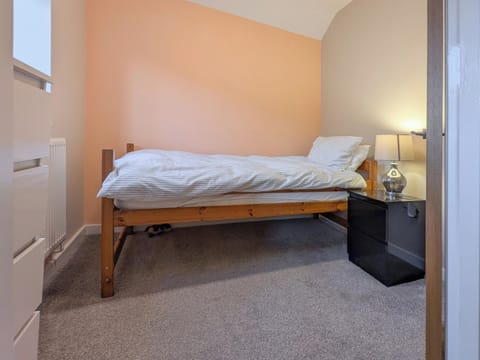 Single bedroom | Afallon, Conwy