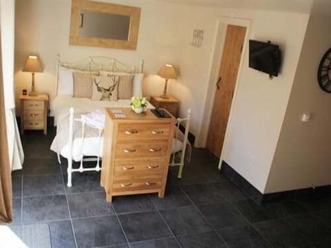 Double Room, Ensuite (Lower Cottage)