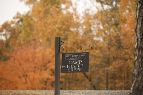 Sign turning into Prairie Creek