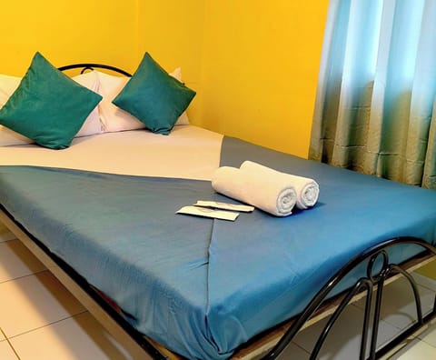 Deluxe Suite | Desk, free WiFi, bed sheets