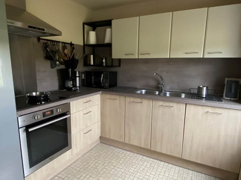 Gîte la Demoiselle ô bois- cuisine