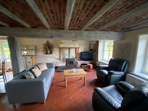 Gîte la Demoiselle ô bois- salon