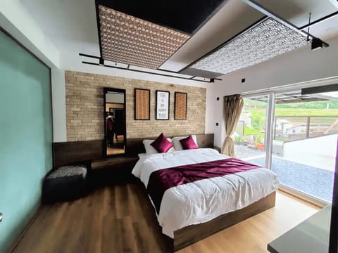 Luxury Room, 2 Bedrooms | Soundproofing, free WiFi, bed sheets