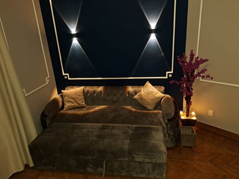 Elite Suite | Blackout drapes, bed sheets