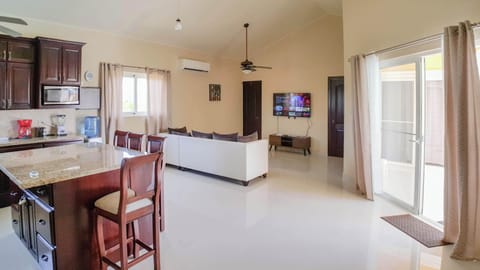 Comfort Villa | Living area | Smart TV, Netflix, streaming services