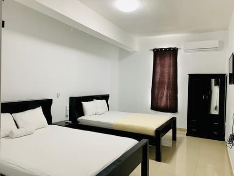 Exclusive Quadruple Room | Soundproofing, iron/ironing board, free WiFi