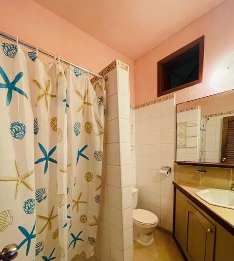City Room | Bathroom | Towels