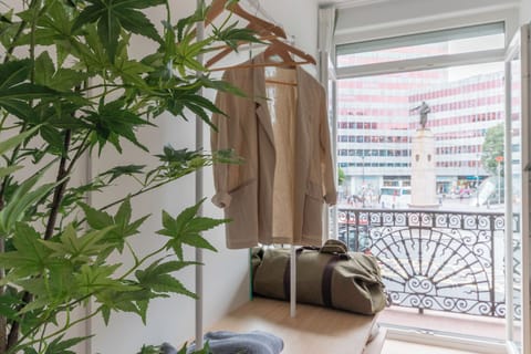 Apartment, 2 Bedrooms, Balcony (6 PAX) | In-room safe, laptop workspace, soundproofing, free WiFi